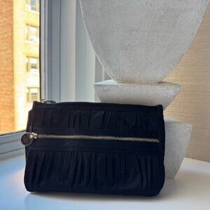 Henri Bendel Clutch | Black